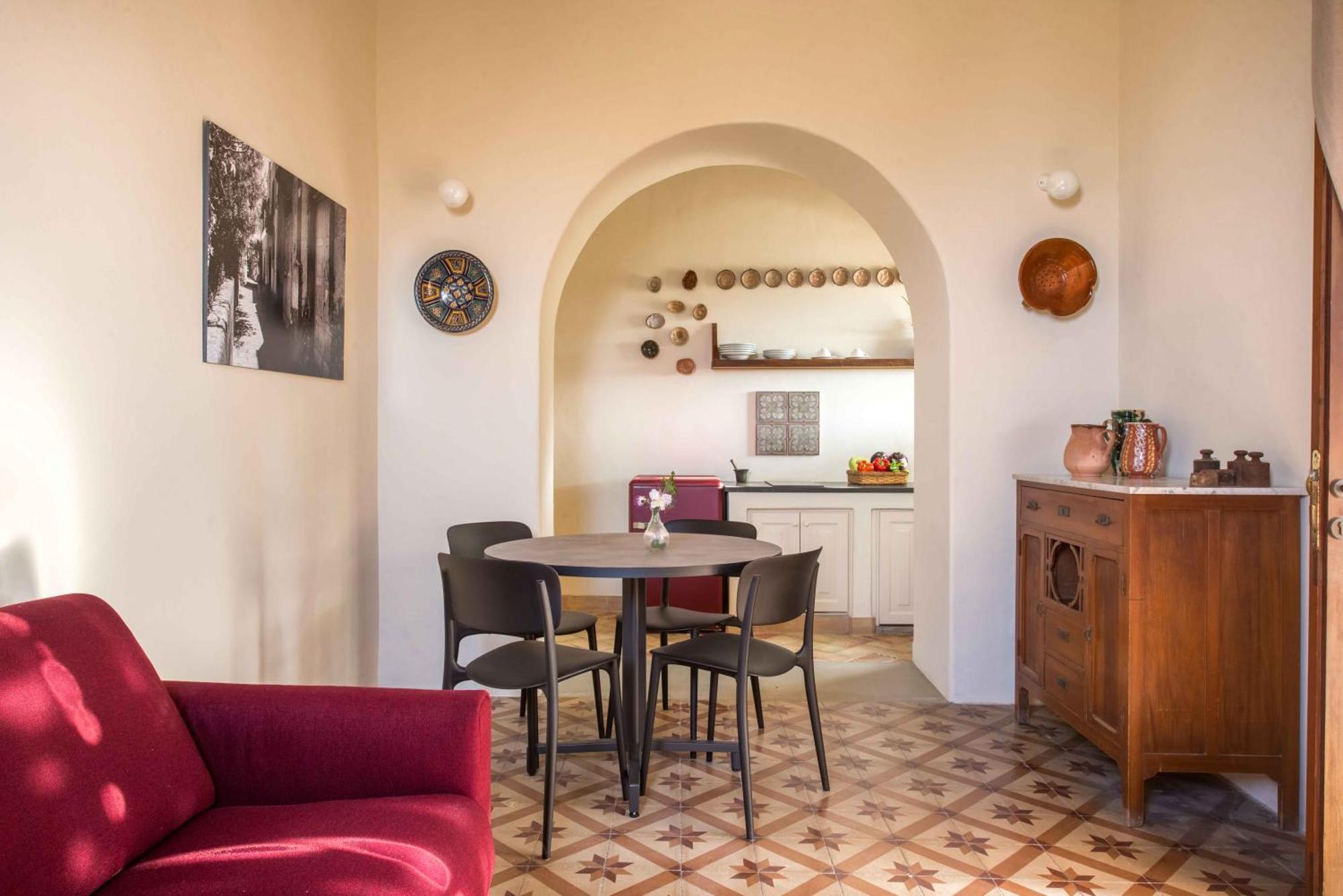 Hotel Ravesi Malfa (Salina)