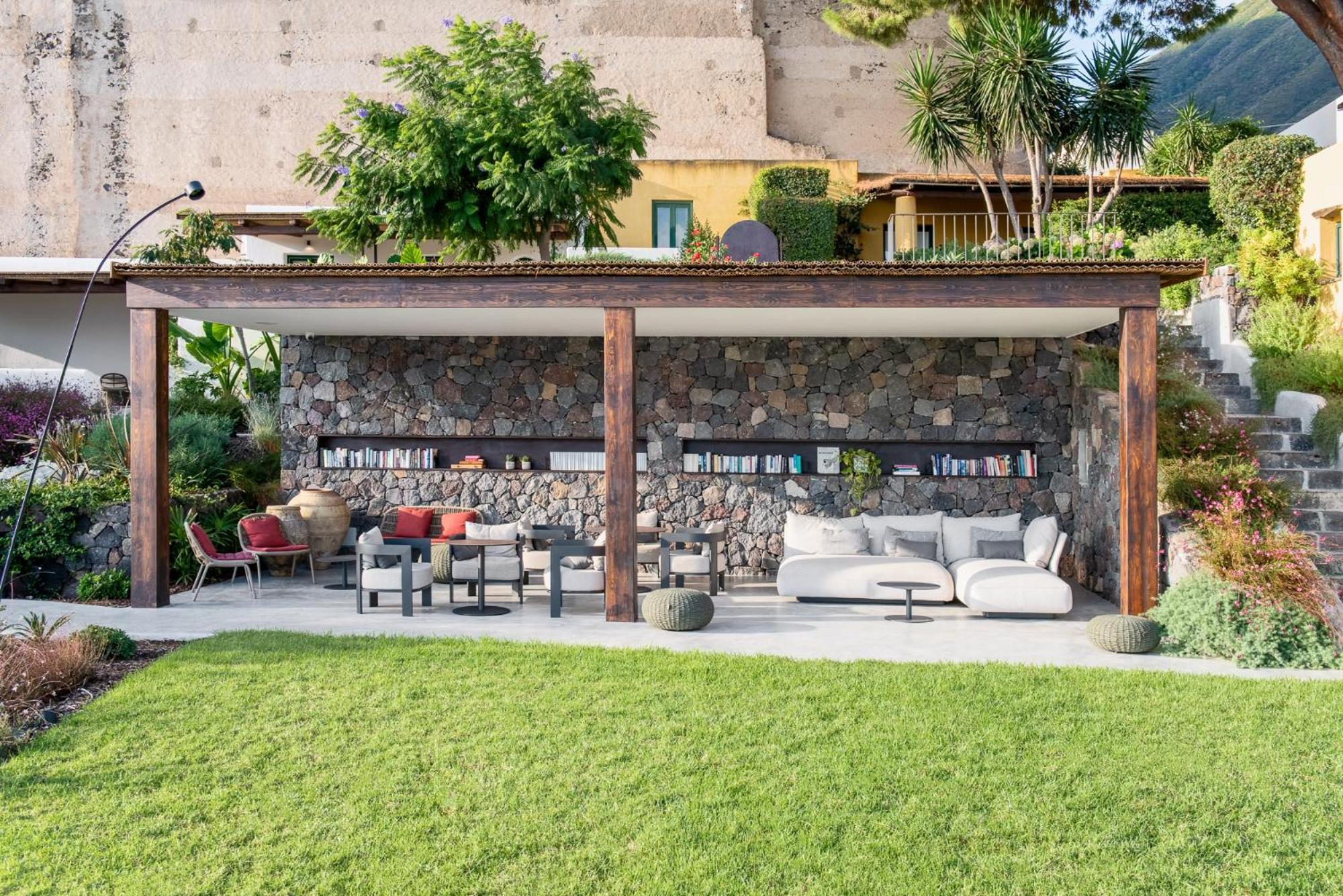 Hotel Ravesi Malfa (Salina)
